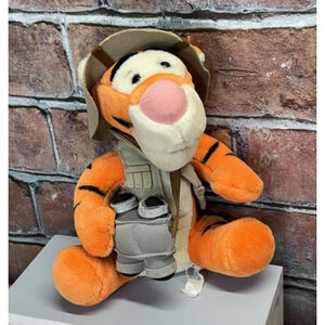 Disney‎ Parks Exclusive 9" Safari Tigger Animal Kingdom Bean Bag Plush Pooh